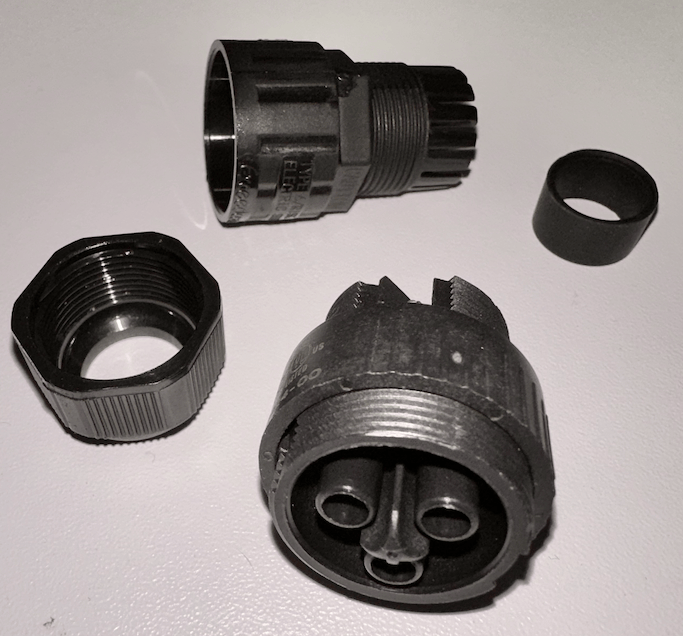 APsystems EZ1M Conector AC – Compatible exclusivo EZ1M exterior